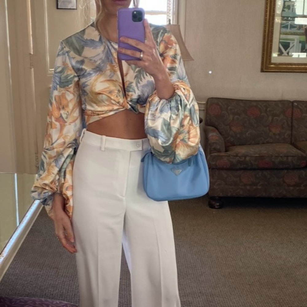 Significant other Floral Blouse with key hole and volume sleeve